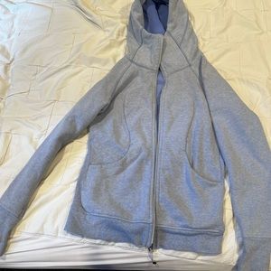 Thick light blue lulu sweatshirt